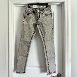 Daytrip LYNX Skinny White Washed Jeans 28R - New